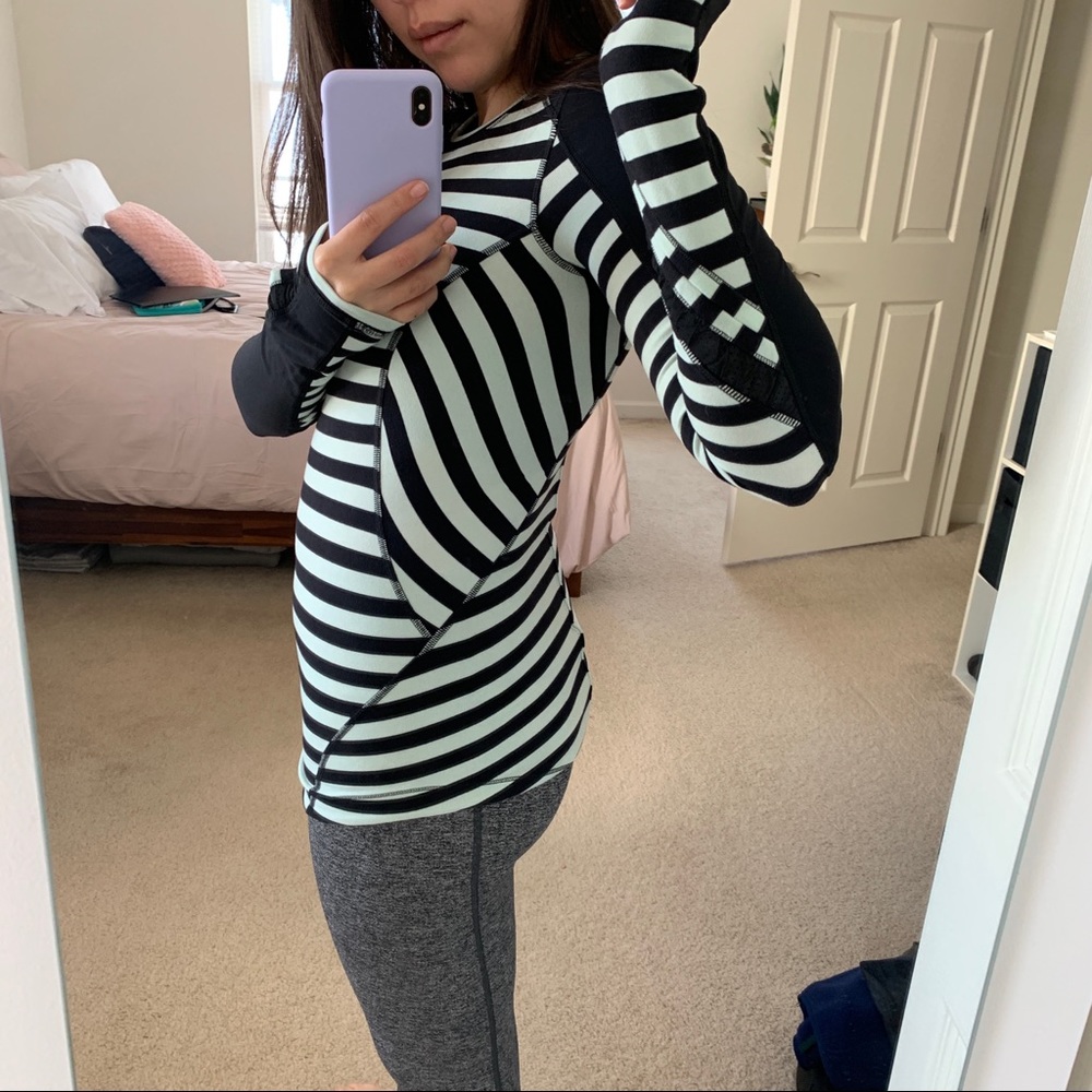 SOLD - Lululemon Run: Reflect Long Sleeve - Picture 8 of 8